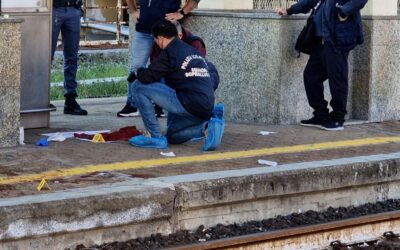 Capotreno accoltellato a Genova: la rabbia dei ferrovieri si traduce in uno sciopero nazionale