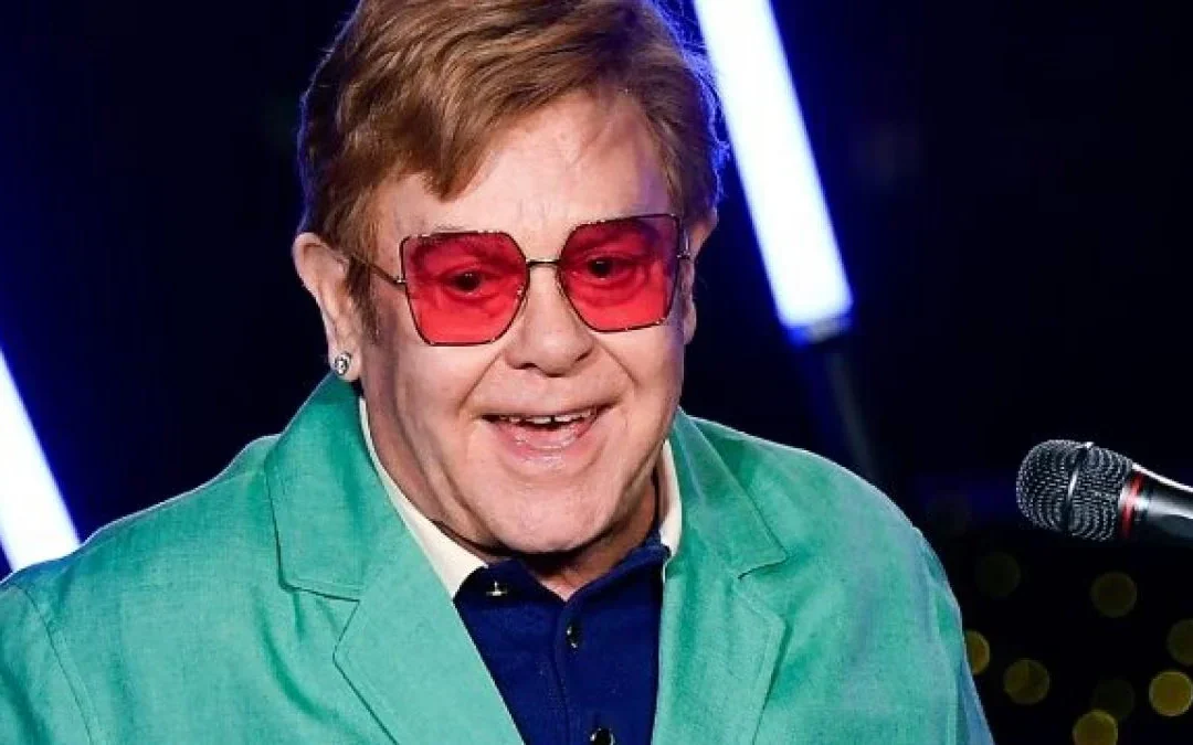 Elton John Diventa Cieco: La Forza di Un’Icona che Non Si Ferma Mai